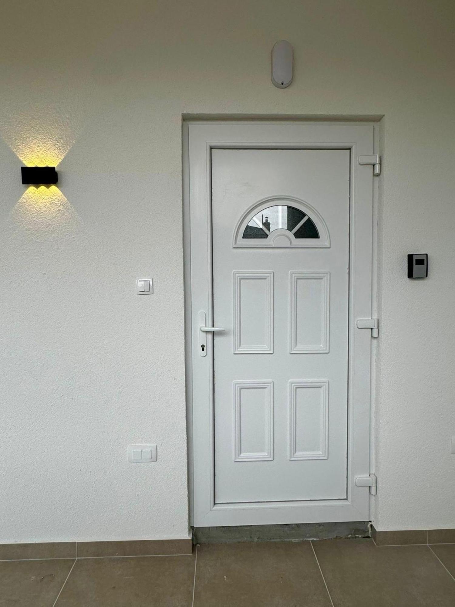 Cellinis Home Apartment Jadranovo Exterior foto